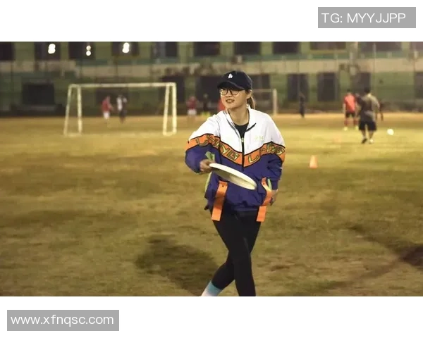 南京飞盘队心理素质强劲跻身全国第三名引发关注与讨论